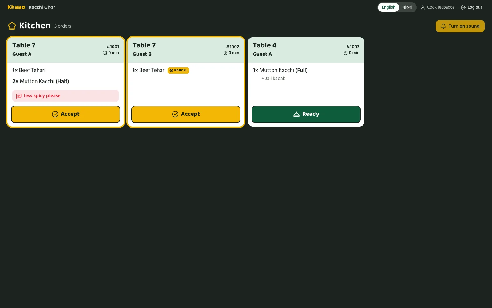Kitchen screen: large order tickets per table with Accept, Start cooking and Ready buttons